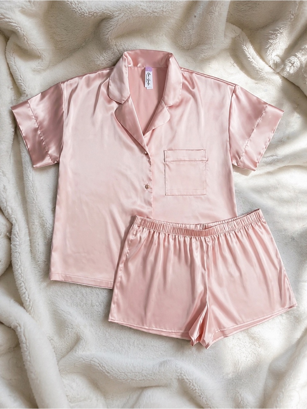 Satin Short-Sleeve Pajama Set in Soft Pink